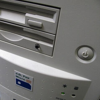 oldschool computers are hot